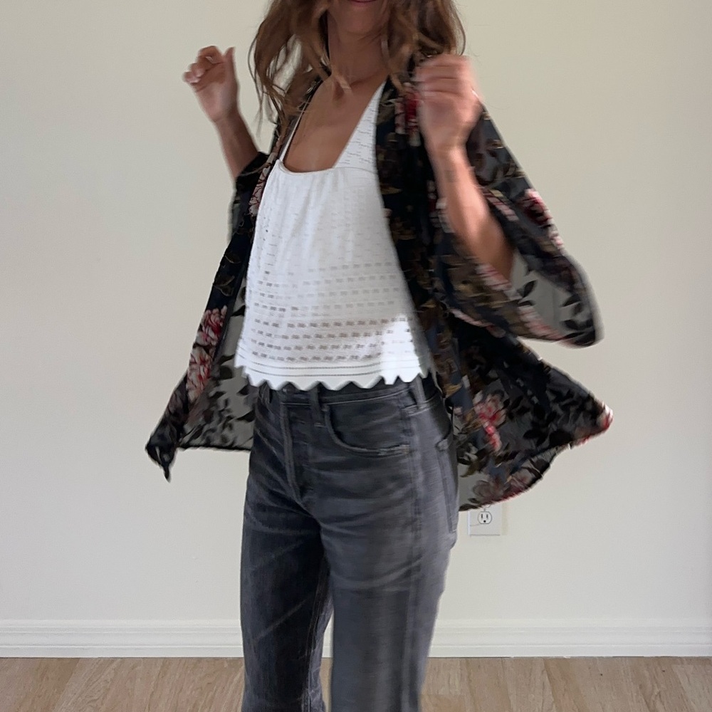 American Eagle Outfitters Sheer Velvet Floral Kimono